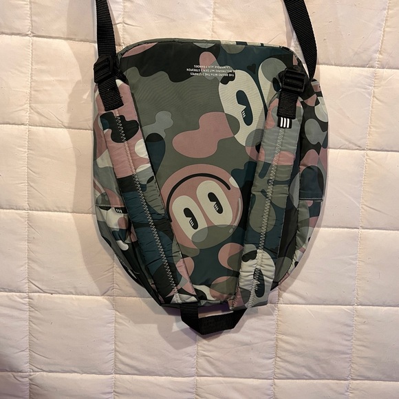 Like new - Picture 3 of 5